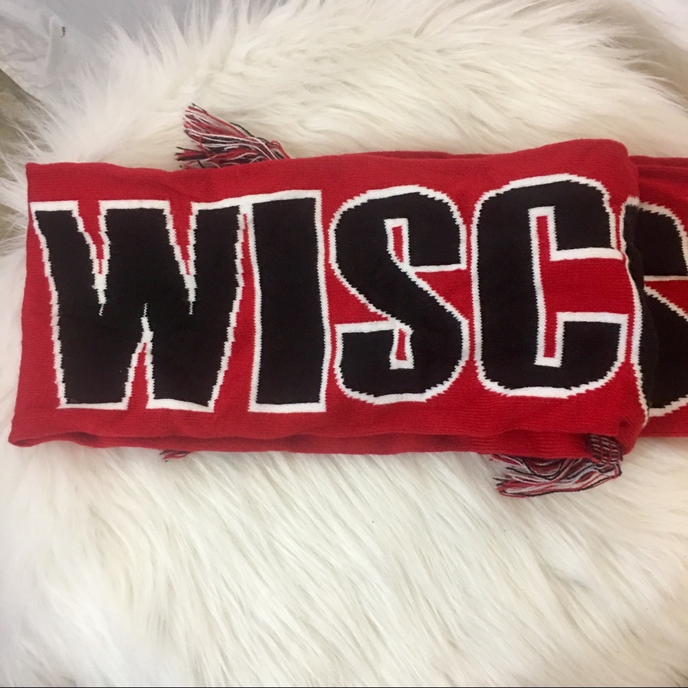 ❤️ Wisconsin‎ Scarf - Picture 5 of 16